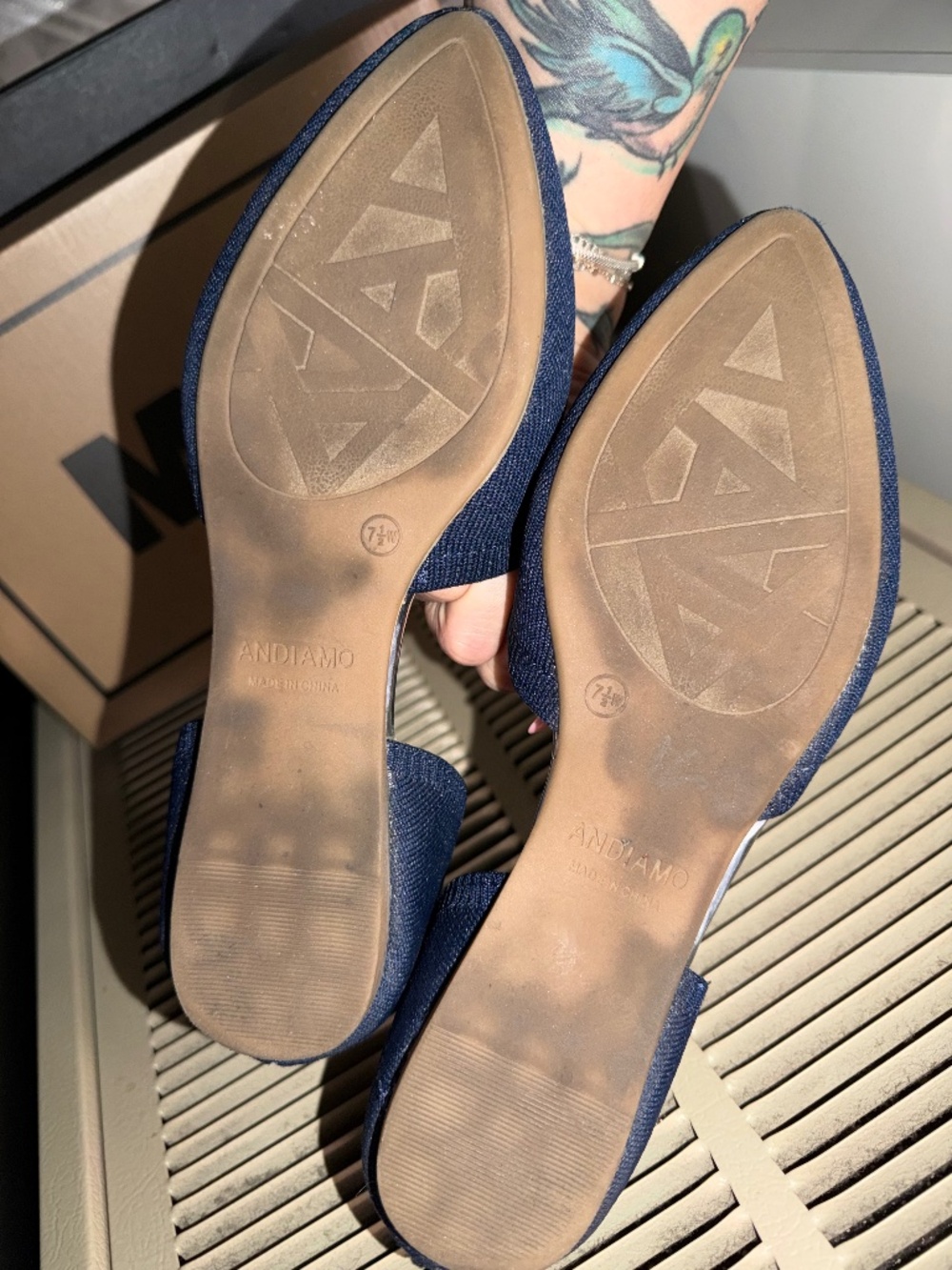 Flats - Picture 2 of 2